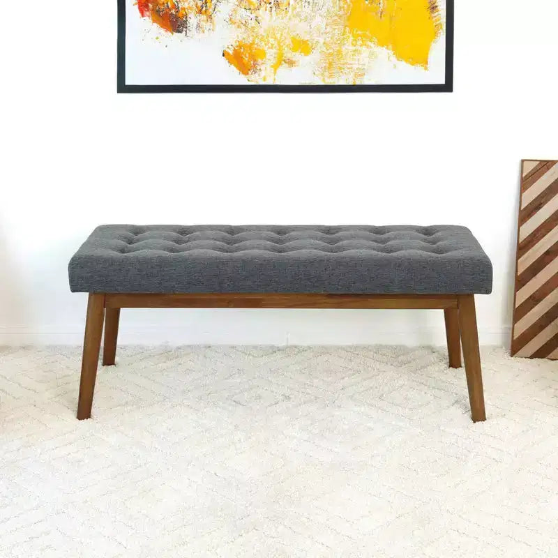 Panca moderna trapuntata in tessuto imbottito con struttura in legno massello, 109 cm L x 40 cm P x 47 cm A - Disponibile in più colori