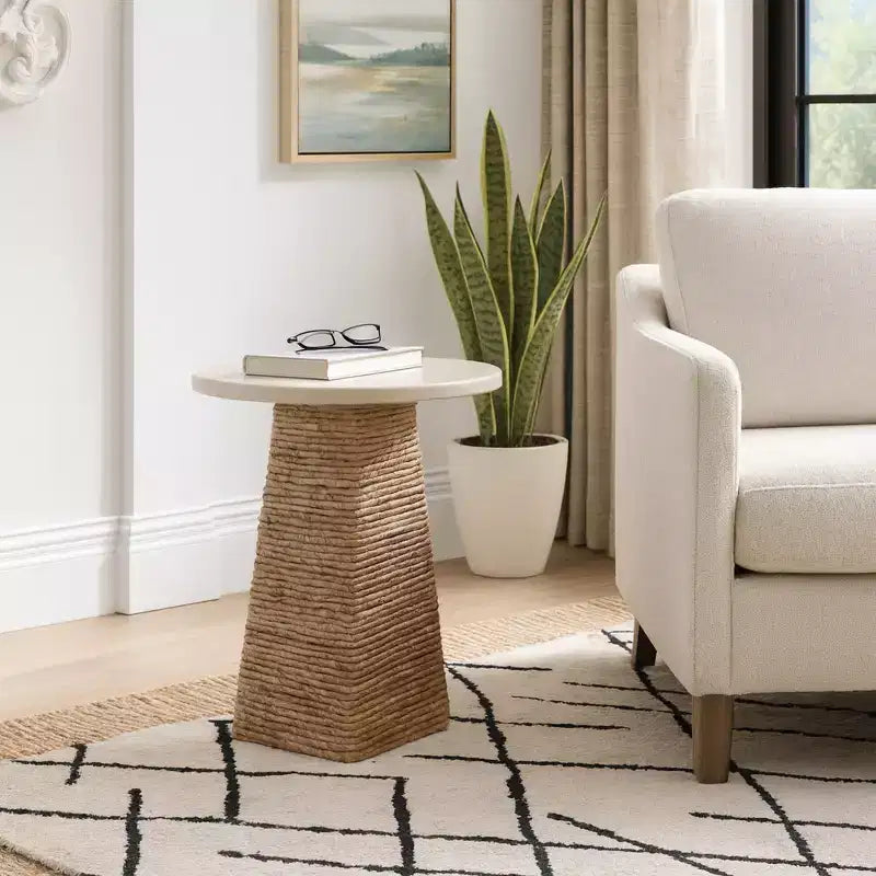Tavolino rotondo in vimini con piano in marmo, marrone e bianco, 50 cm