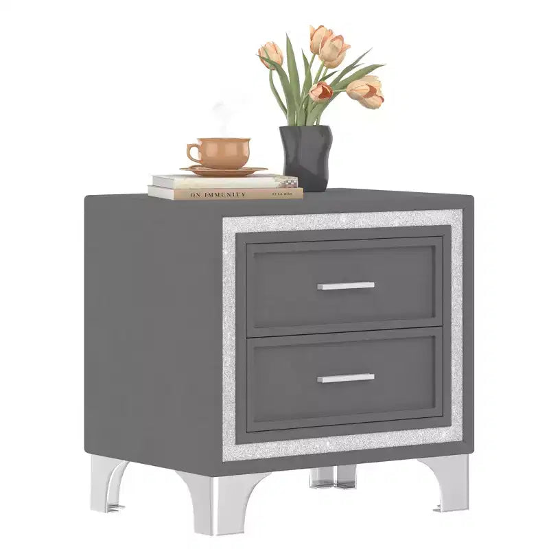 Comodino Mid-Century con 2 Cassetti, Decorazione a Strisce Argento e Gambe in Metallo, 40,4 cm L x 55,4 cm P x 55,1 cm H - Grigio